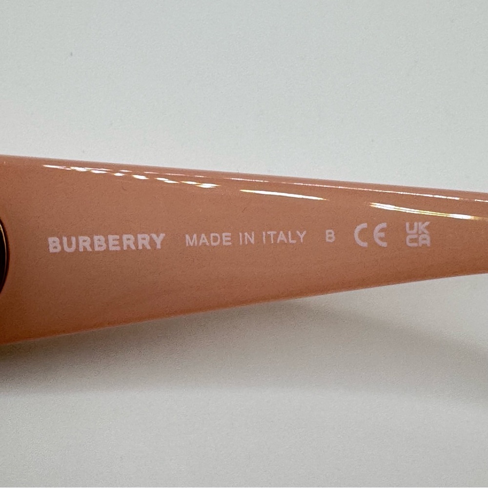 Burberry - translucent pink/nude square frame sunglasses 51-20-140- NWT - Picture 7 of 15